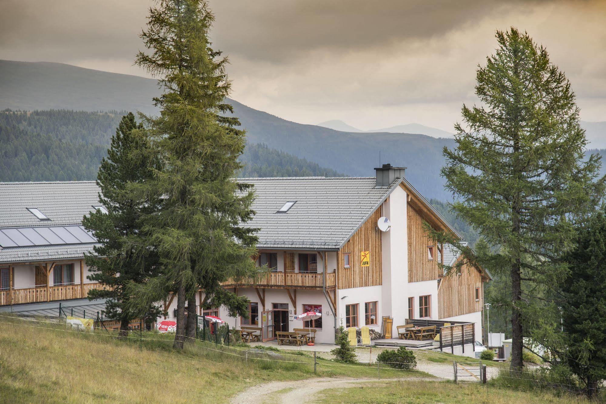 Jufa Hotel Hochrindl Exteriör bild